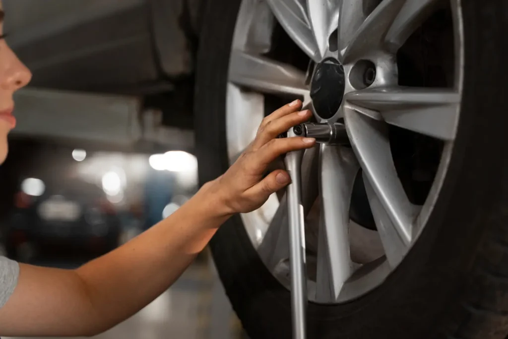 mantenimiento del Renault Logan revisión de llantas